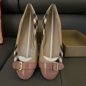 Nude Pink Heritage Check Avon Ballerinas size 9